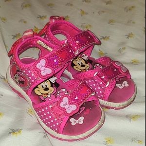 Minnie mouse light up sandals toddler size 6